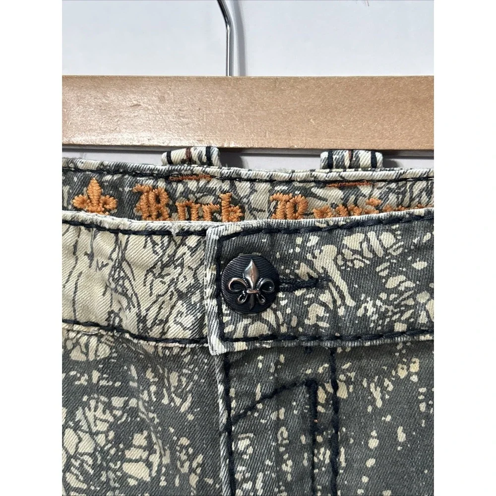 RARE Rock Revival Y2K Grunge Bolton Denim Jean Shorts Mens Size 40 Jorts‎ Clean